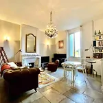 Апартаменты The Elegant- 2 Bedrooms And Central! Монпелье